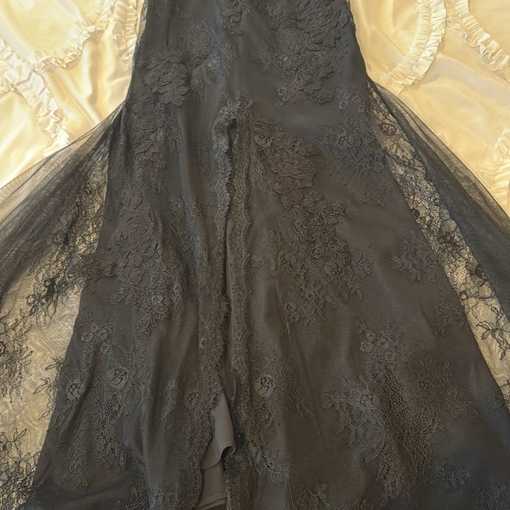 Badgley Mischka Black Lace Maxi Dress with Sheer Puff Sleeves - Picture 3 of 6